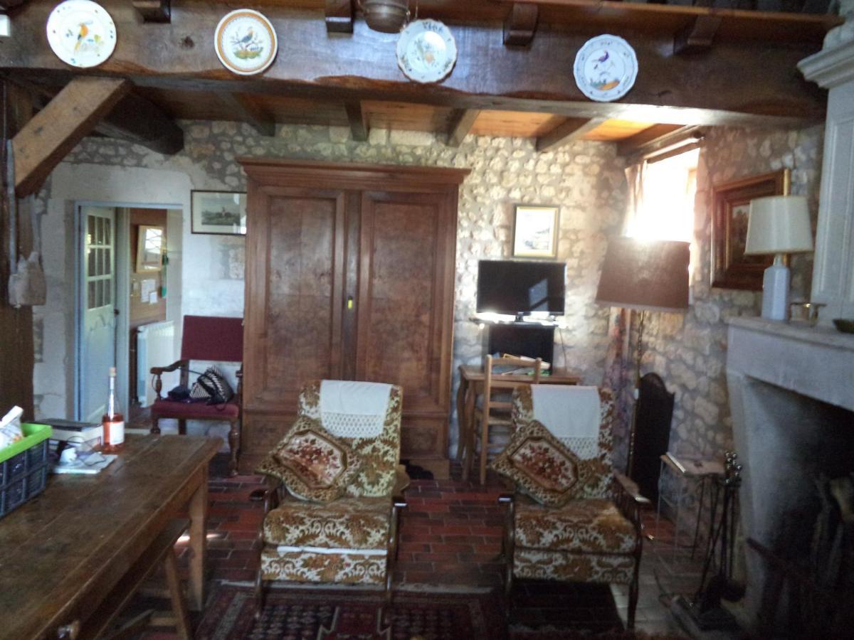 Traditional Charentais Cottage In Countryside 25 Minutes From Royan Balanzac Екстер'єр фото